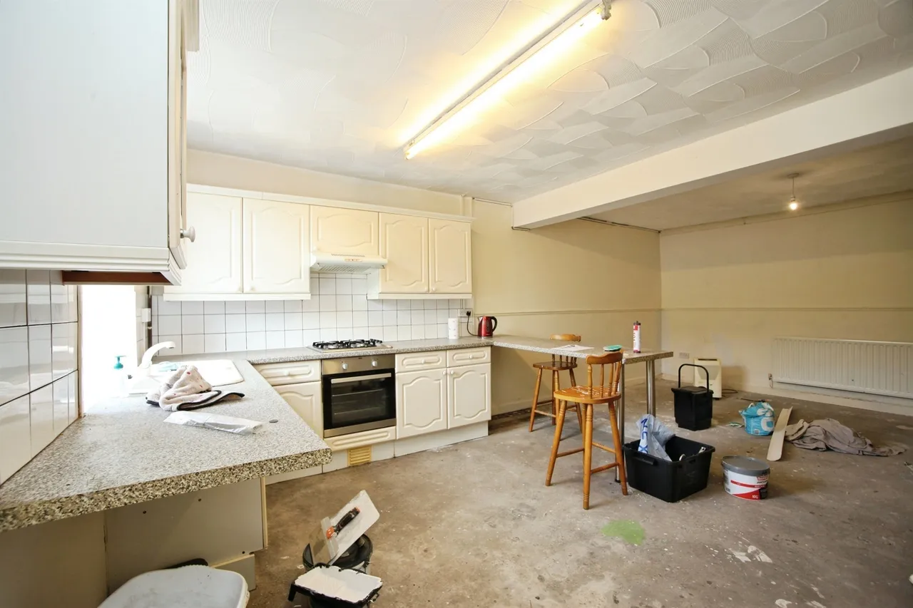 Duffryn Street, Ferndale, CF43, photo 10