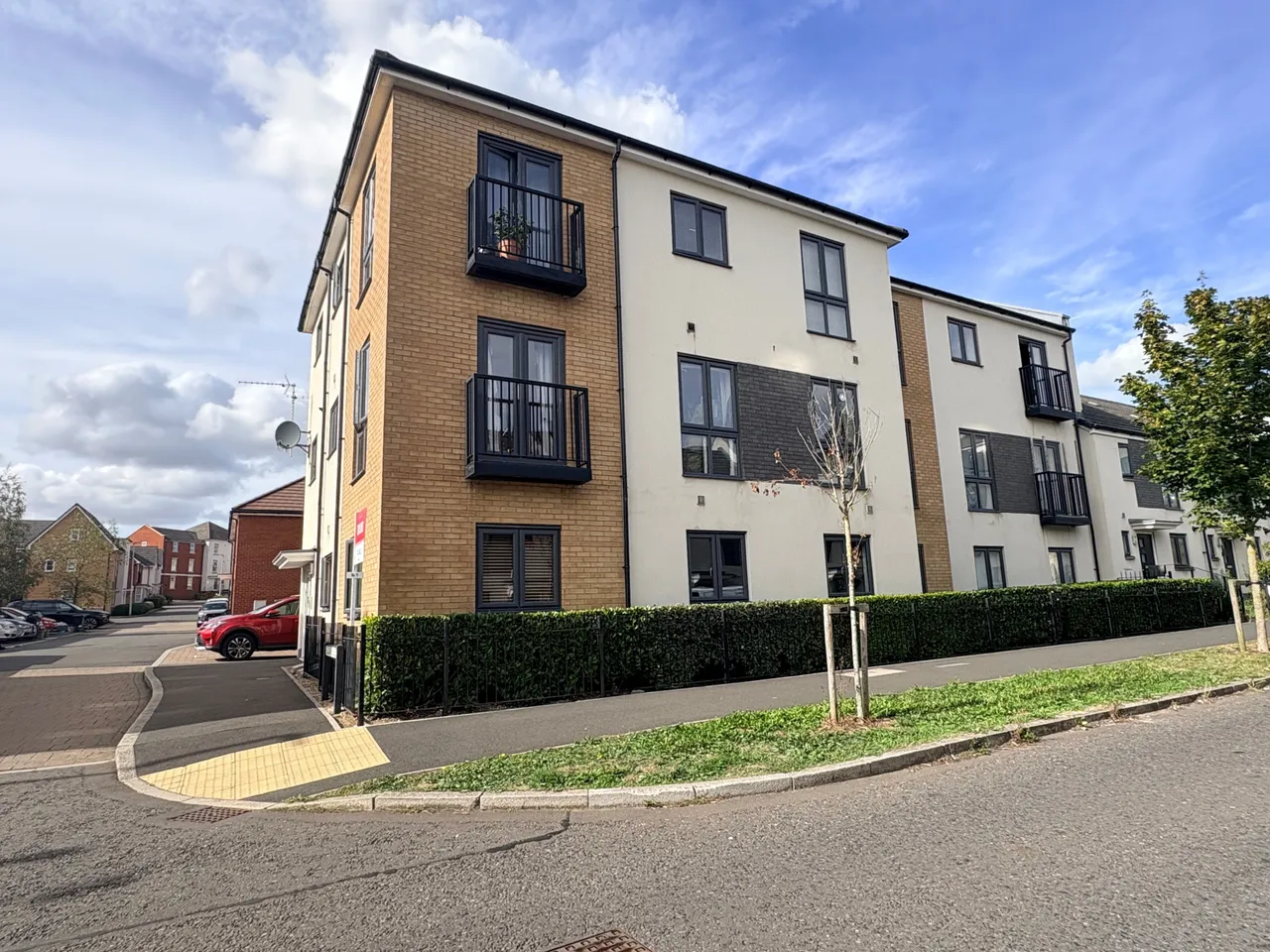 2 bed flat to rent, Square Leaze, Patchway, BS34