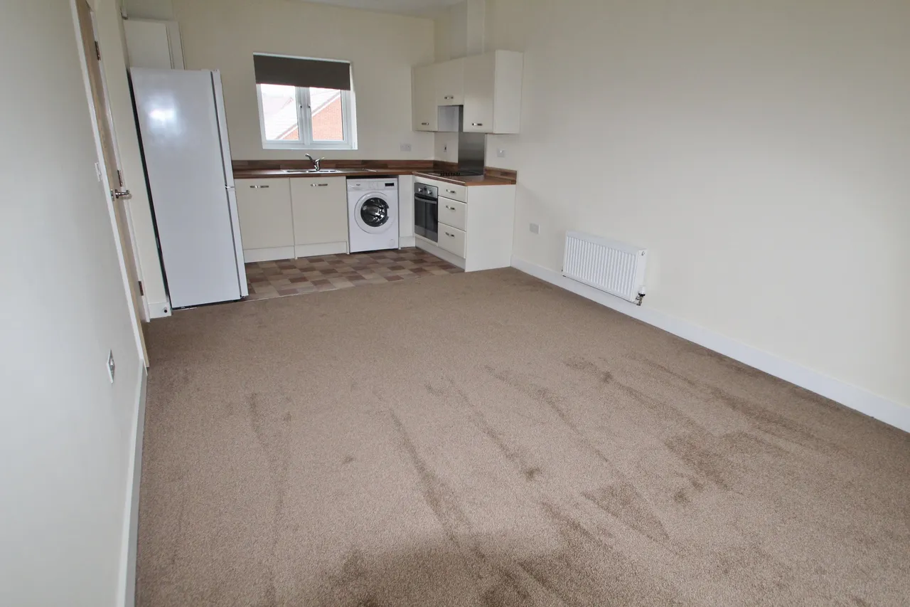 Square Leaze, Patchway, BS34, photo 3