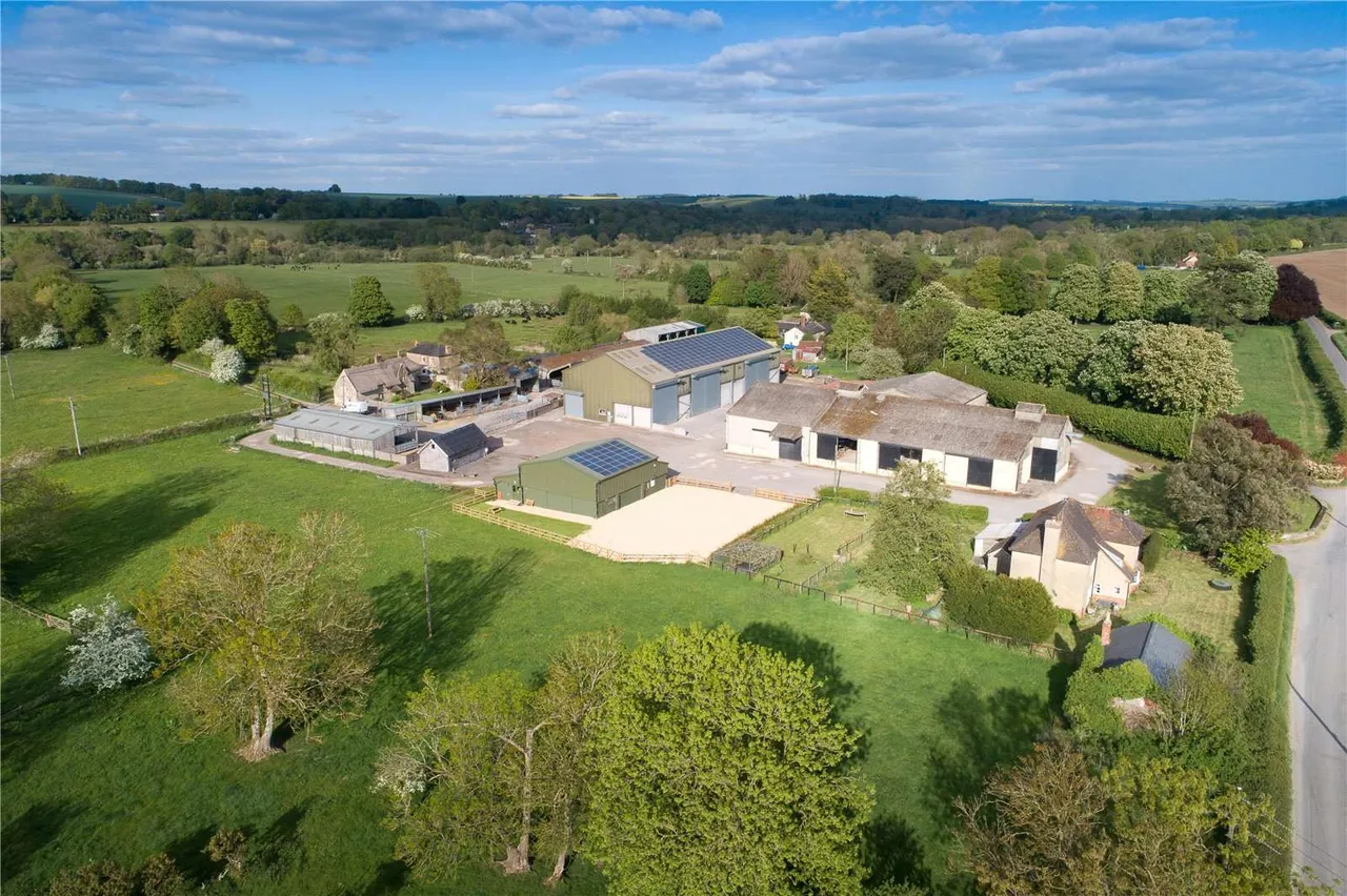 The Bapton Manor Estate, Bapton Manor, Bapton, Warminster, BA12 0SB, photo 5