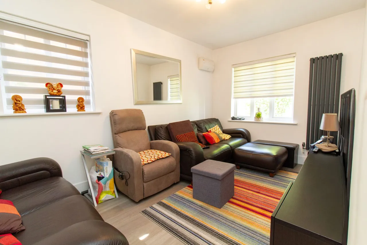 Kimpton Drive, Fleet, GU51 1DL, photo 9