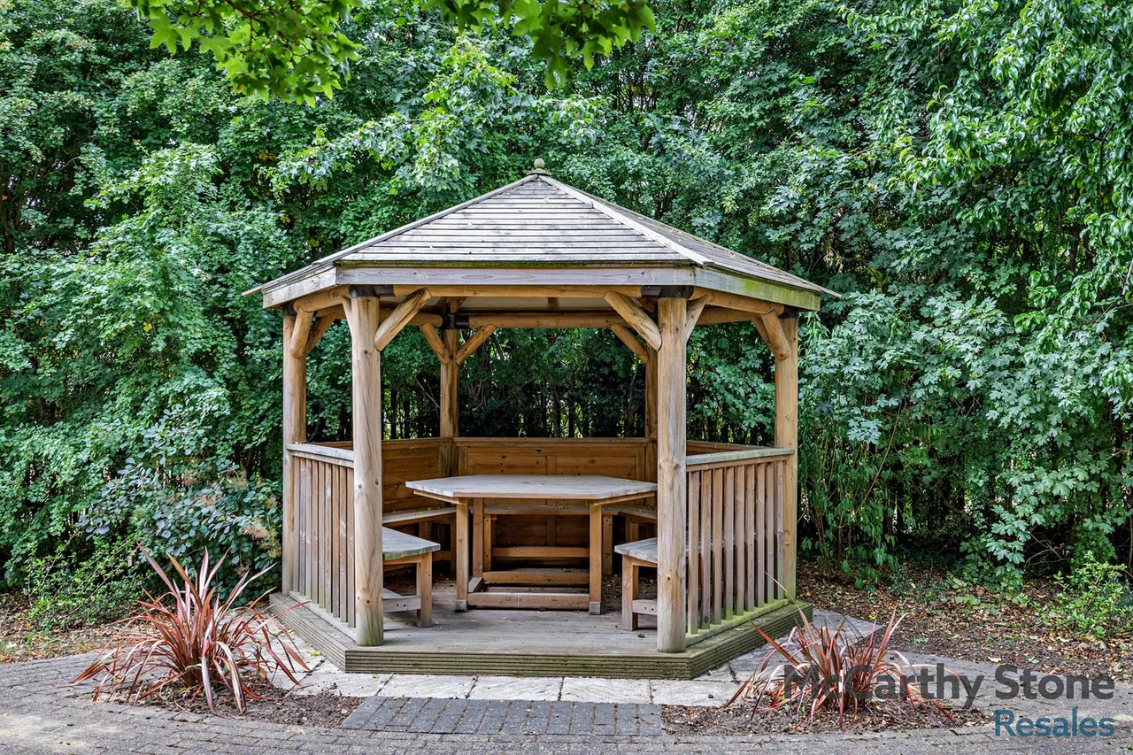 High View, Bedford, MK41, photo 19