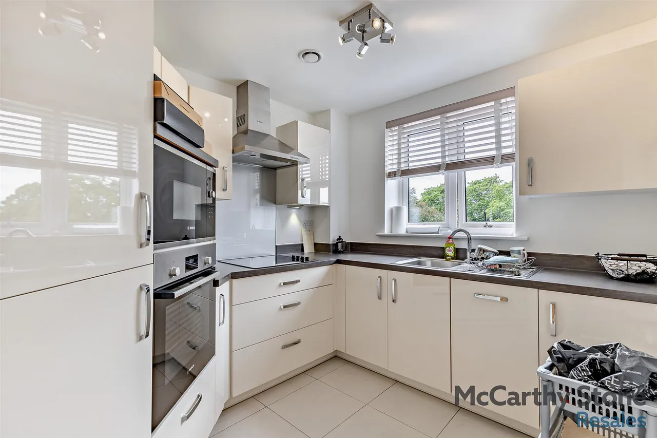 High View, Bedford, MK41, photo 5