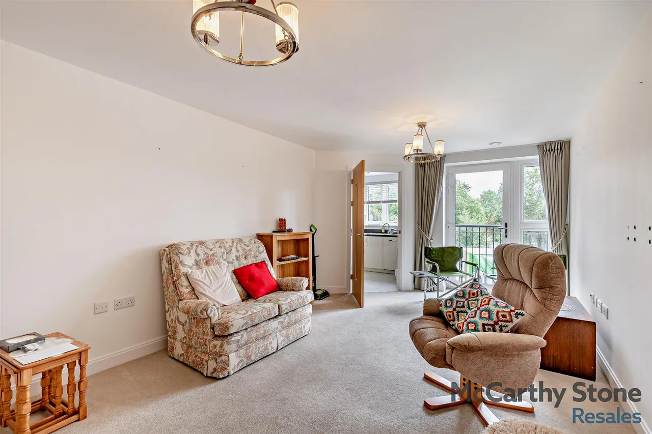 High View, Bedford, MK41, photo 3