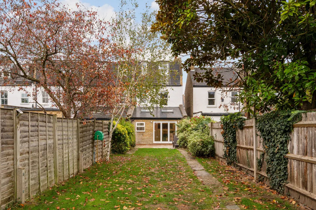 Faraday Road, London, SW19, photo 11