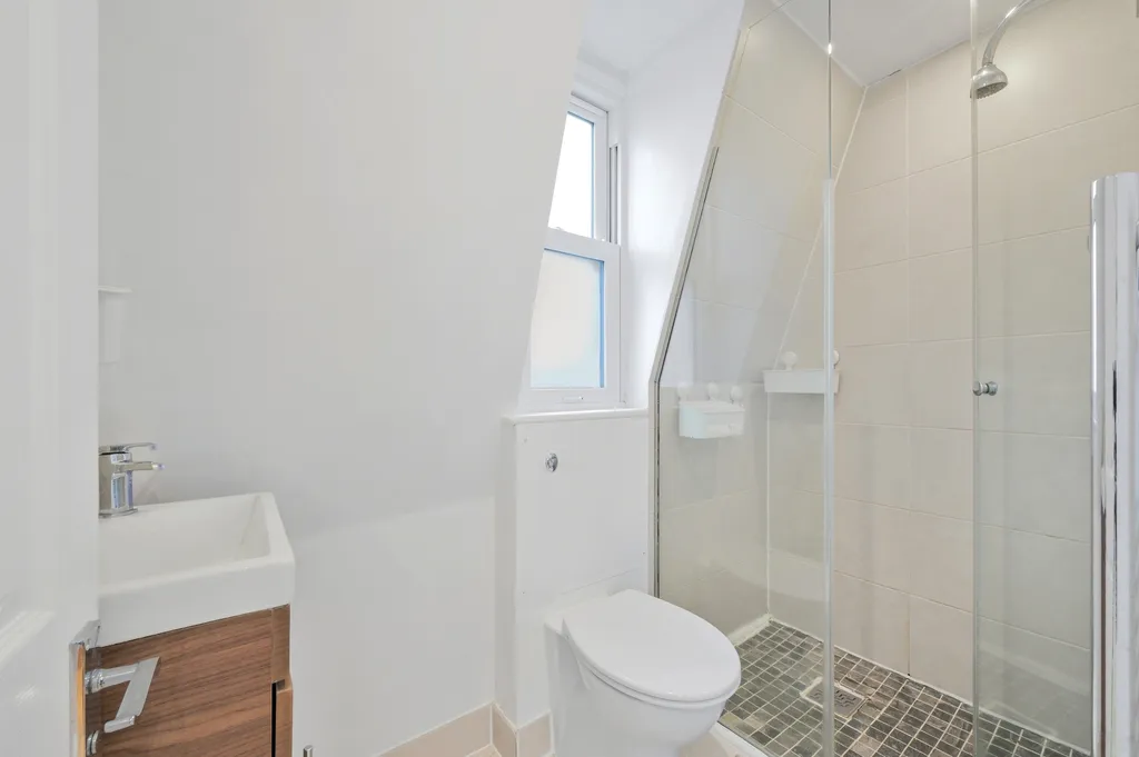 Faraday Road, London, SW19, photo 6