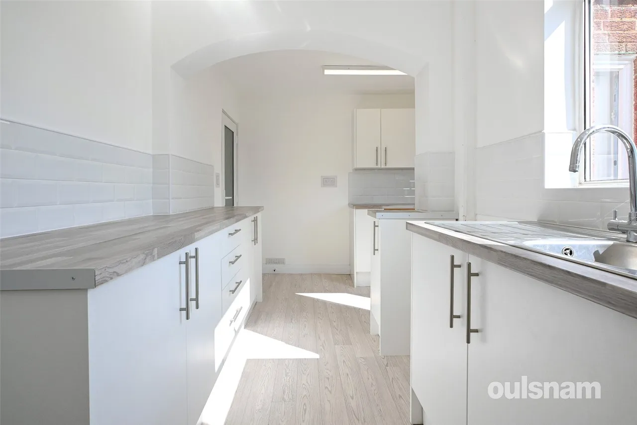 Pitcairn Road, Bearwood, West Midlands, B67 5NE, photo 11