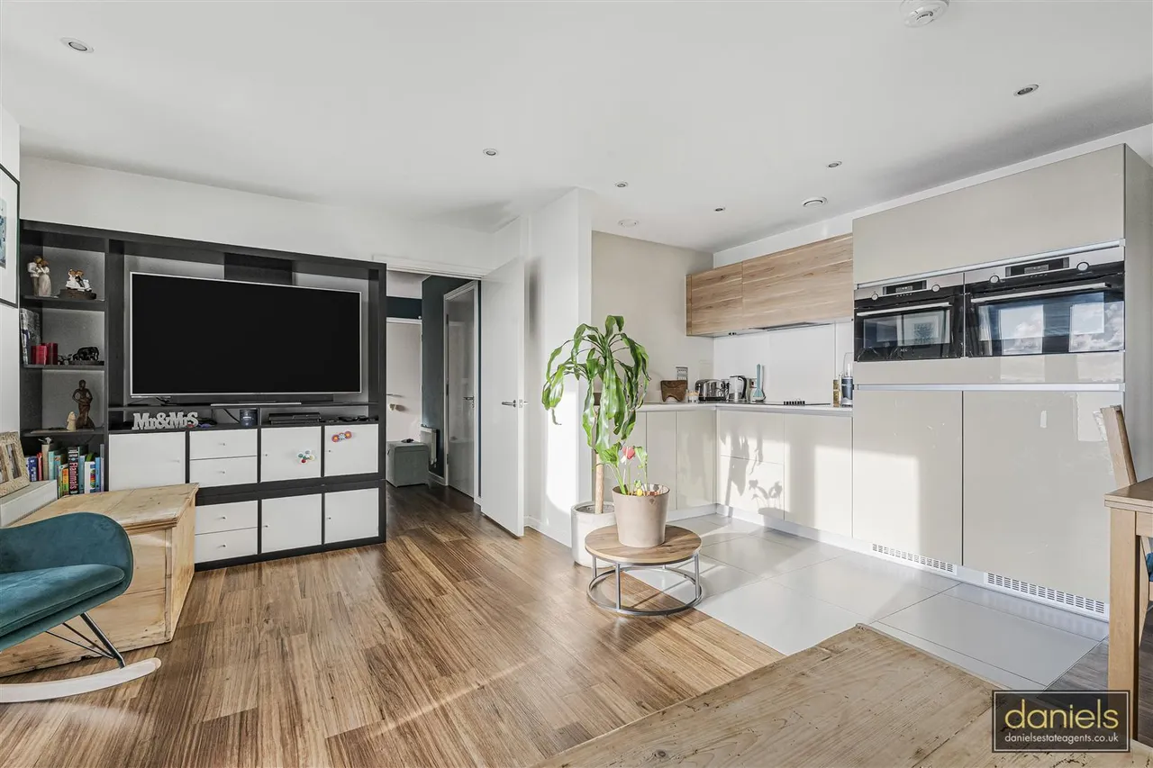 Williams Way, Wembley, HA0, photo 6