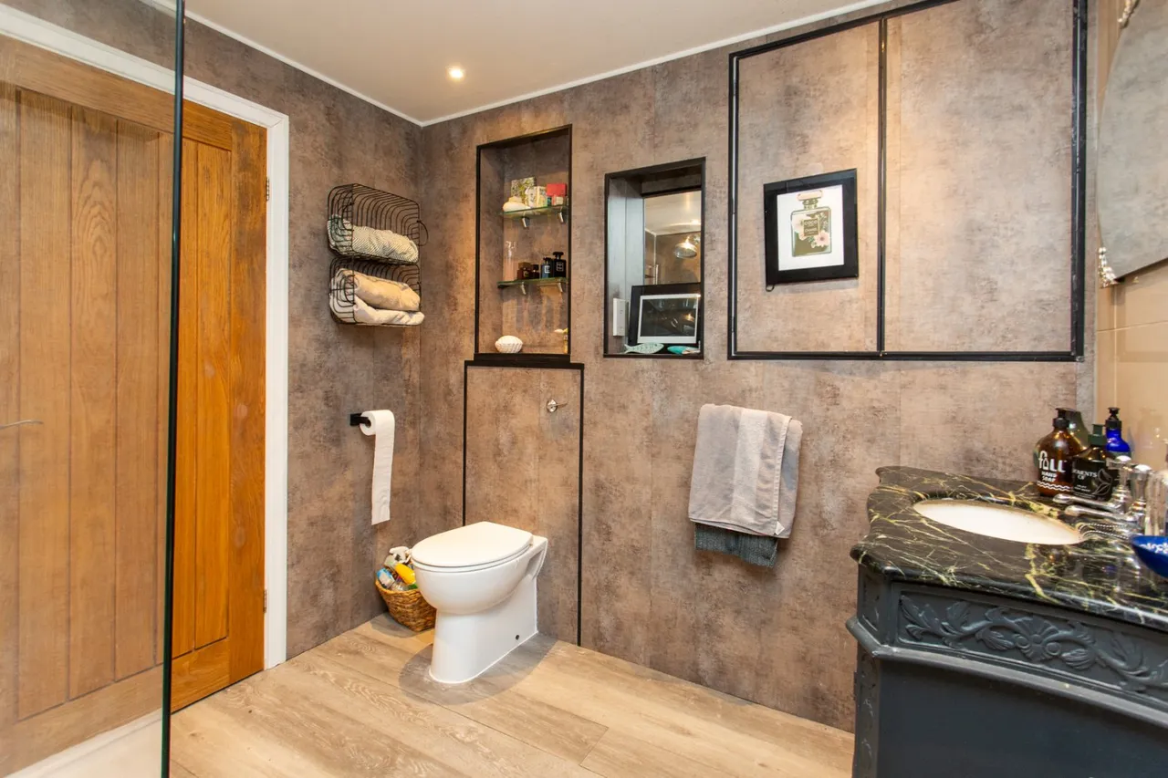 Maydowns Road, Chestfield, CT5, photo 13