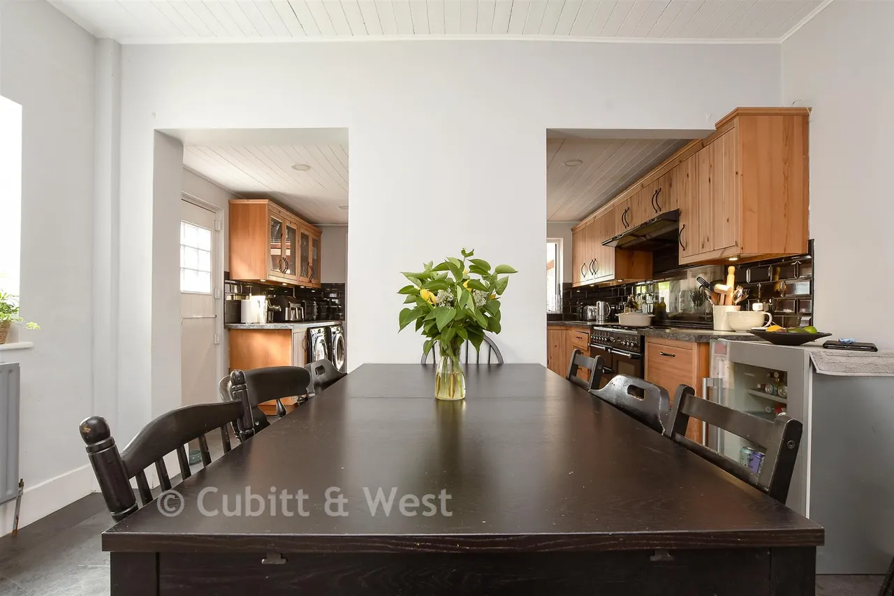 Monson Road, Redhill, RH1, photo 3