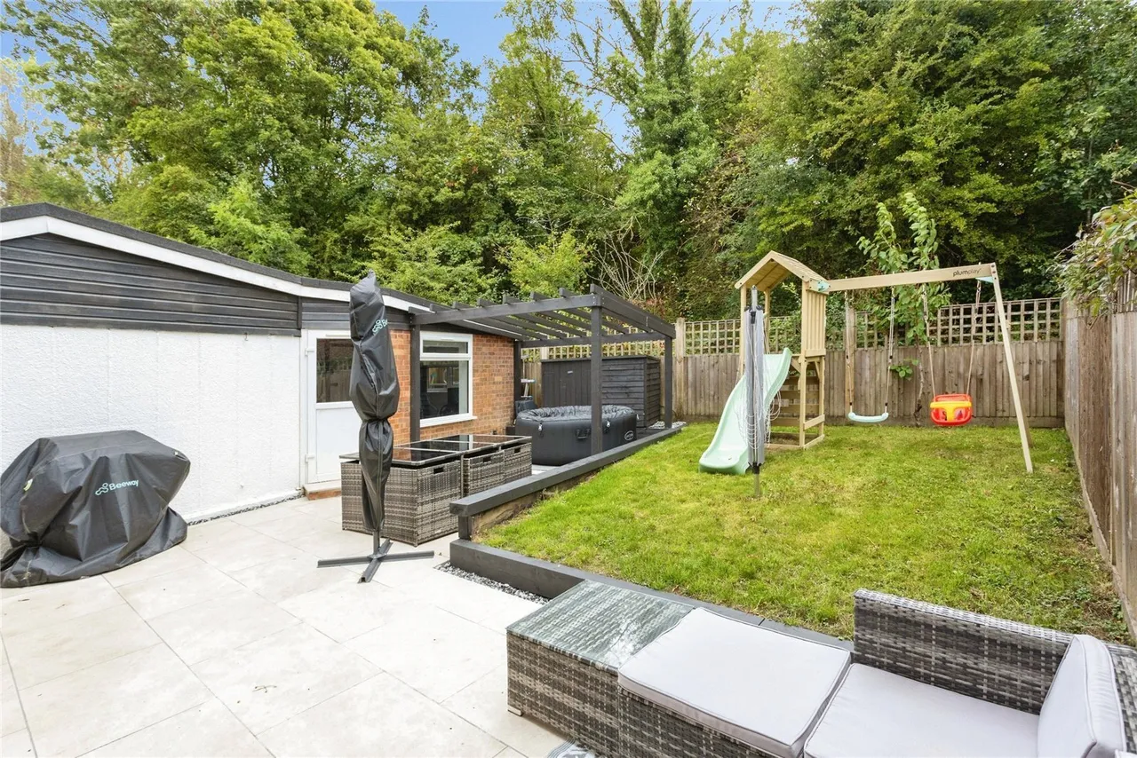 Driffield Gardens, Tonbridge, TN9, photo 4