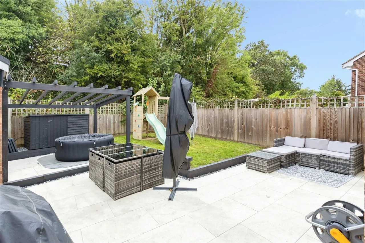 Driffield Gardens, Tonbridge, TN9, photo 6