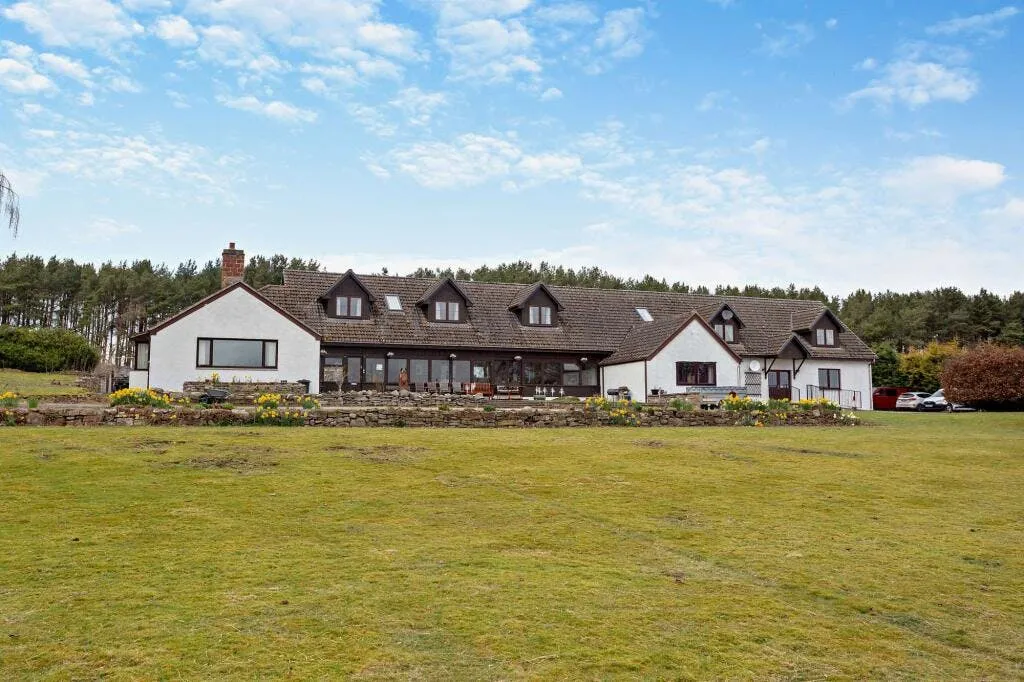 7 bed equestrian facility for sale — Delny, Invergordon, IV18