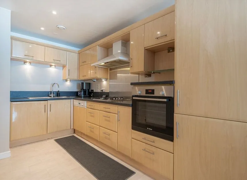 Twickenham Road, Old Isleworth, TW7, photo 3