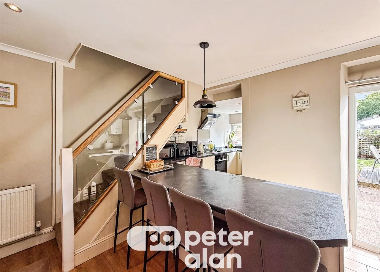 Victoria Avenue, Newport, NP19, photo 2
