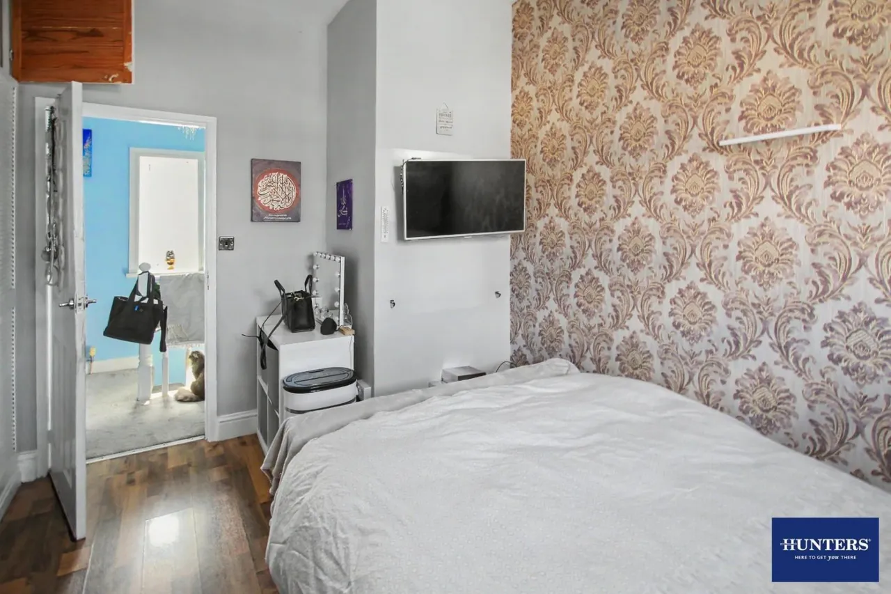 Beckside Road, Bradford, BD7, photo 13