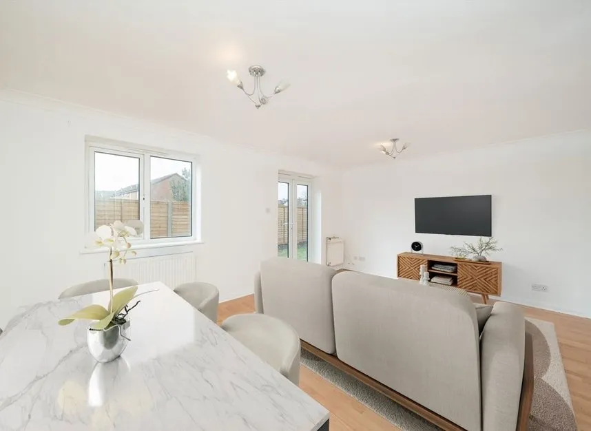 Longley Road, Tooting, SW17, photo 2