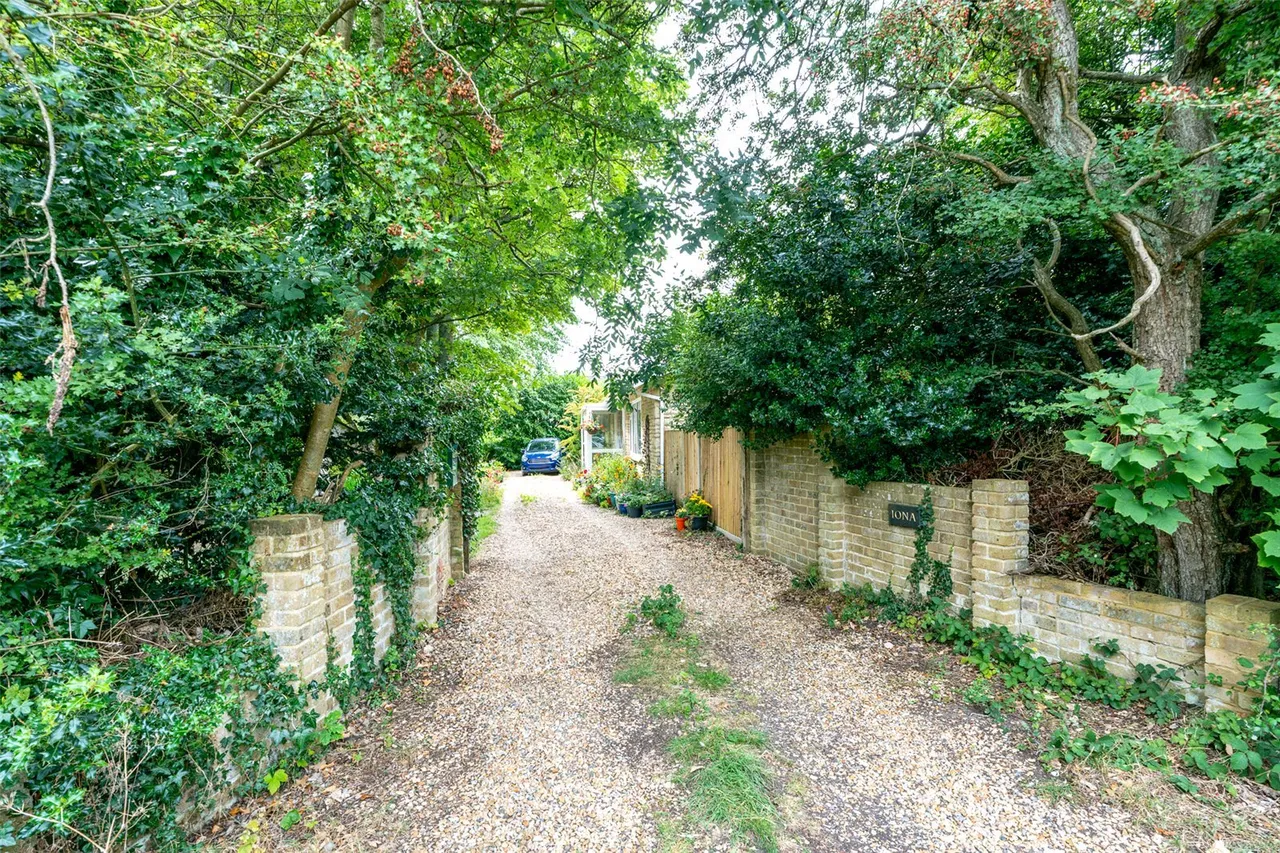 West Hill, High Salvington, BN13, photo 18