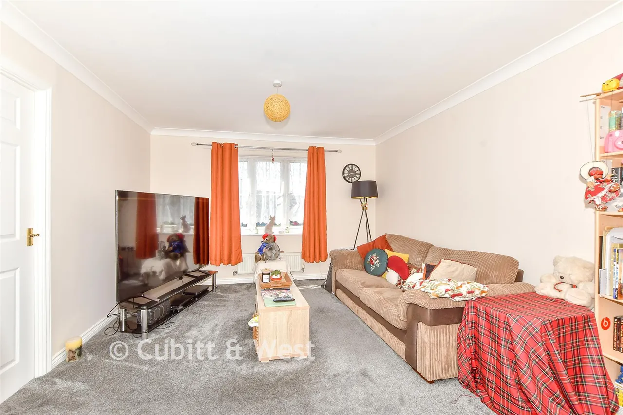 Kirpal Road, Portsmouth, PO3, photo 2