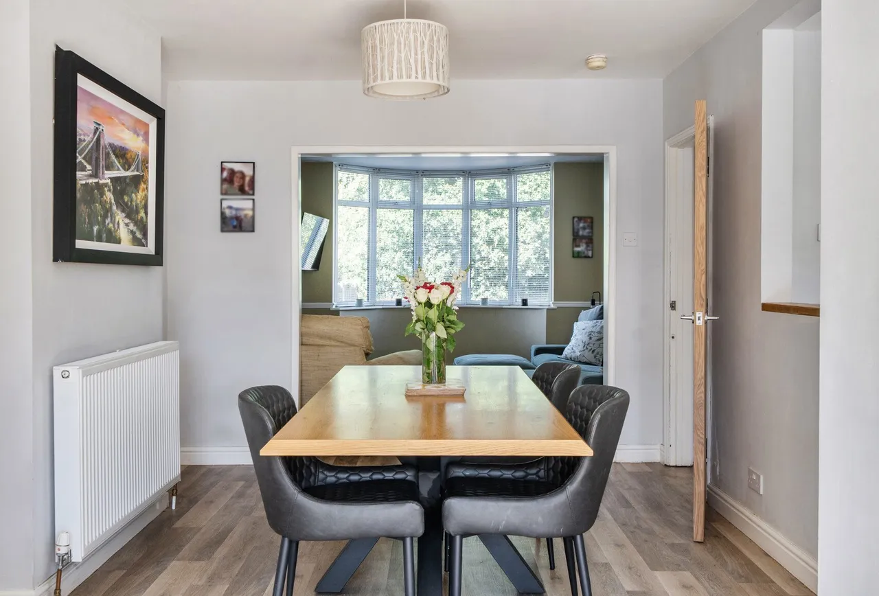 Court Road, Gloucestershire, Frampton Cotterell, BS36 2DN, photo 8