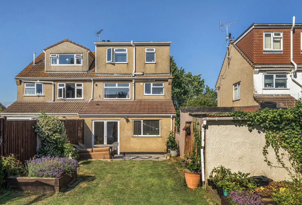 Court Road, Gloucestershire, Frampton Cotterell, BS36 2DN, photo 19