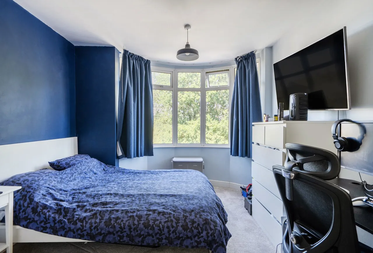 Court Road, Gloucestershire, Frampton Cotterell, BS36 2DN, photo 14