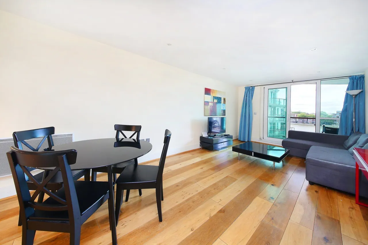St. George Wharf, London, SW8, photo 8