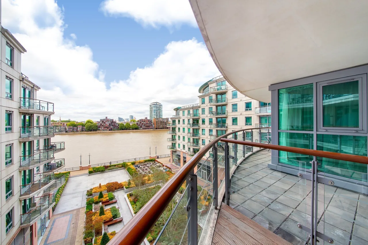 St. George Wharf, London, SW8, photo 2