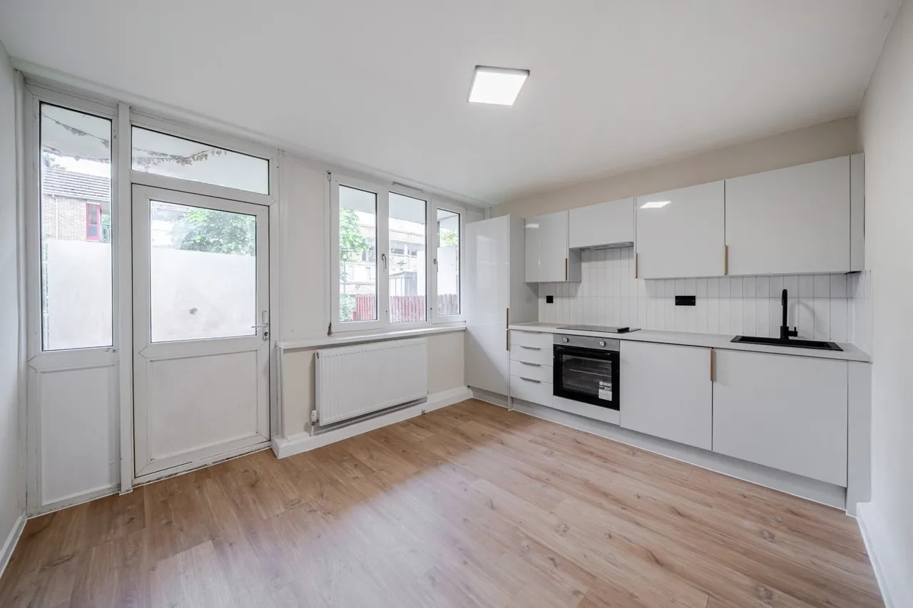 Cronin Street, SE15, photo 2
