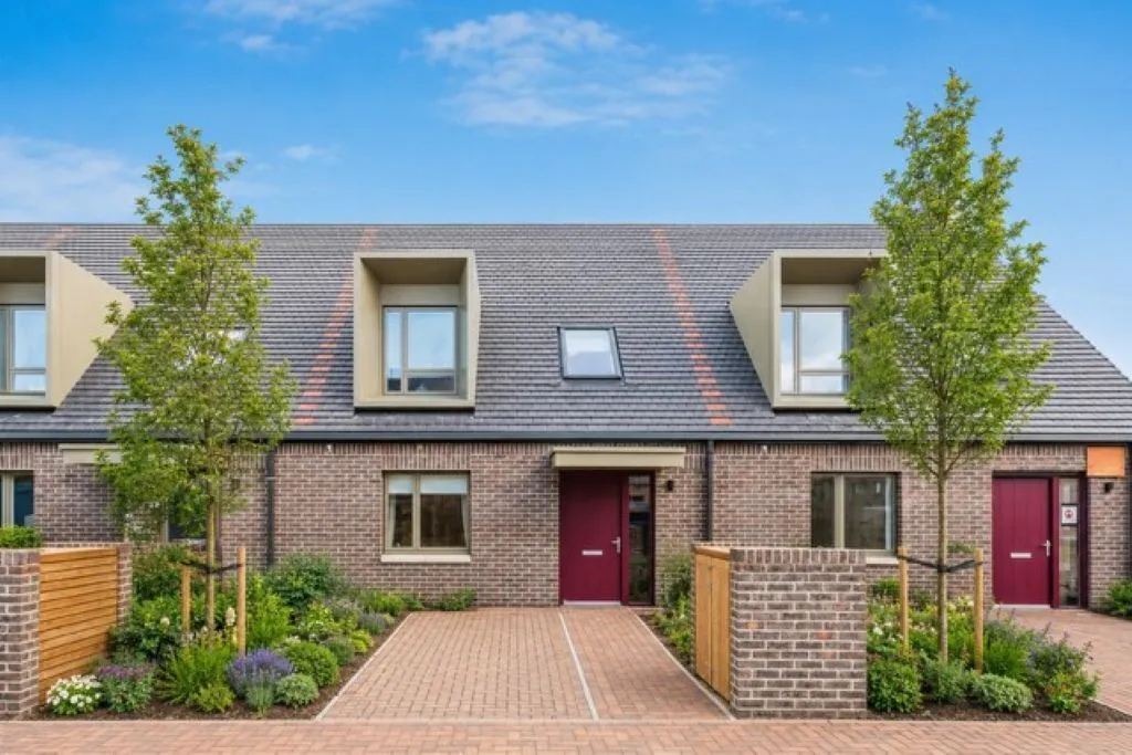 3 bed house for sale — Oakfield, Swindon