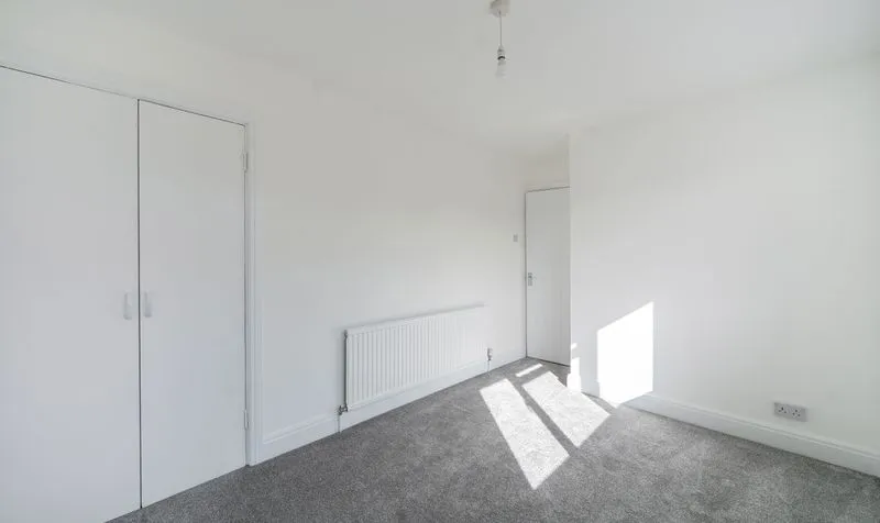 Harvester Road, Epsom, KT19, photo 18