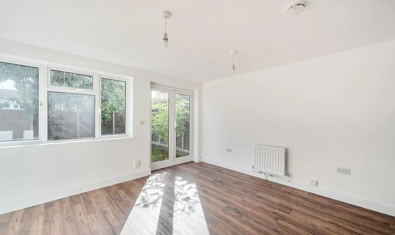 Harvester Road, Epsom, KT19, photo 10