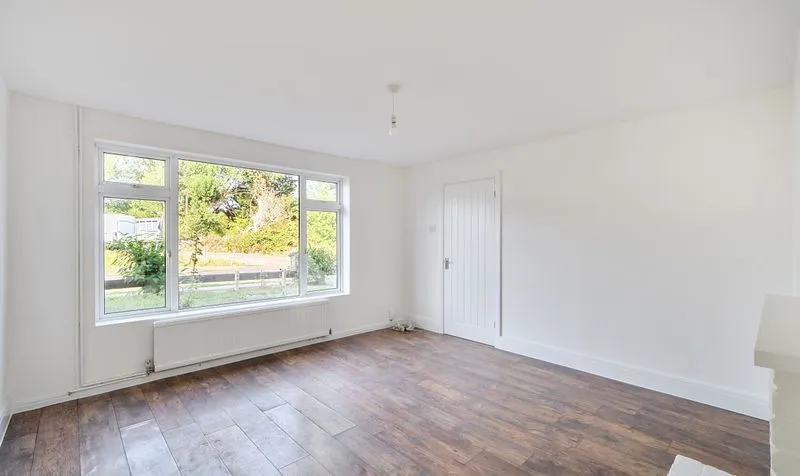 Harvester Road, Epsom, KT19, photo 6
