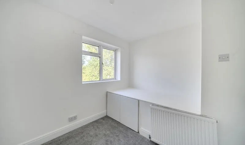 Harvester Road, Epsom, KT19, photo 19