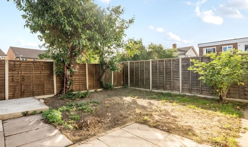 Harvester Road, Epsom, KT19, photo 4