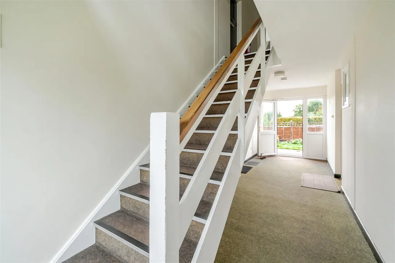 Downlands Road, Devizes, SN10, photo 14
