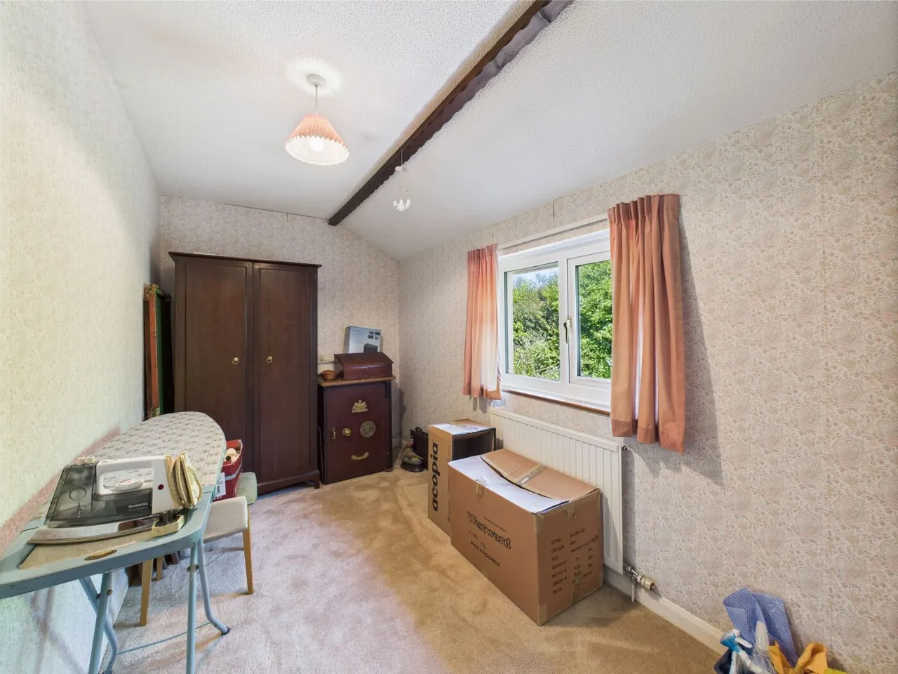 Barnstaple Cross, Crediton, EX17, photo 12