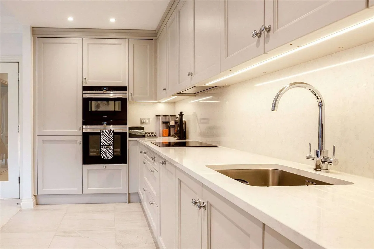 Seymour Drive, Ascot, Berkshire, SL5 8FX, photo 5
