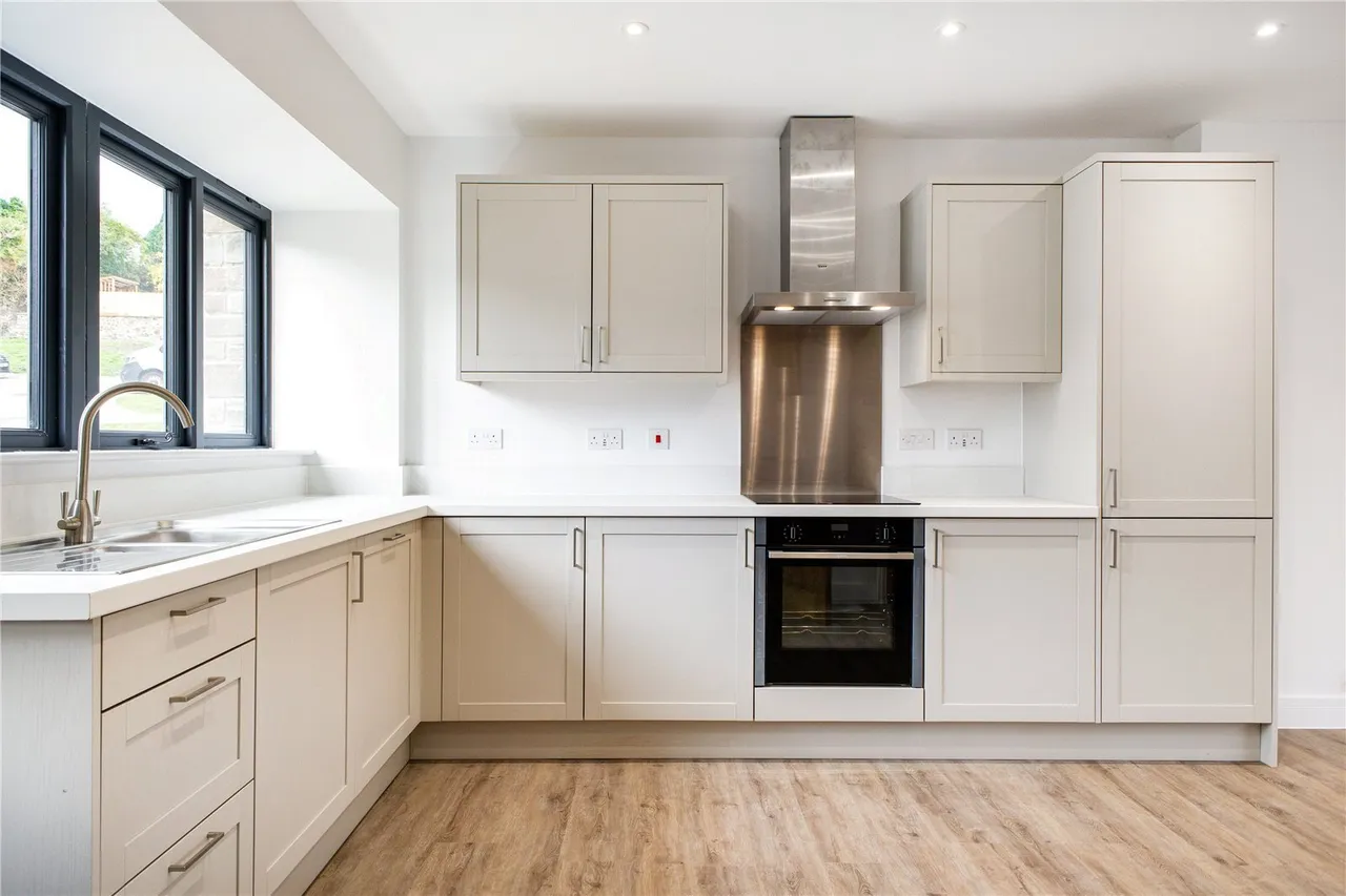 Old Tannery Drive, South Molton, EX36, photo 3