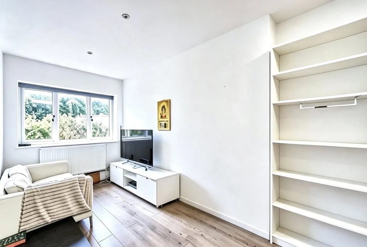 Maud Road, London, E13, photo 6