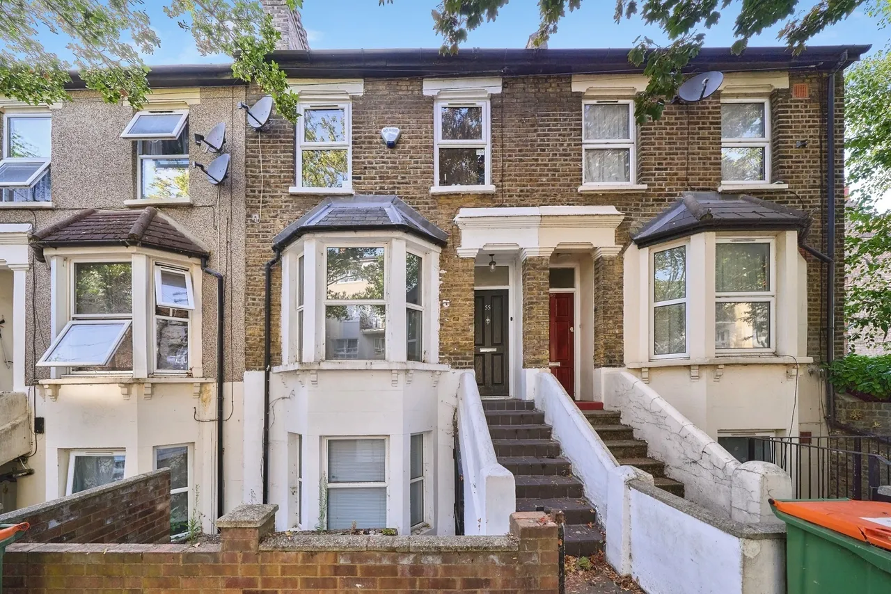 5 bed house for sale — Maud Road, London, E13