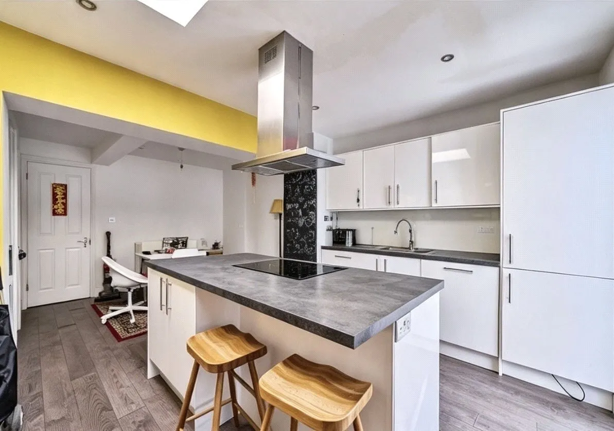 Maud Road, London, E13, photo 3