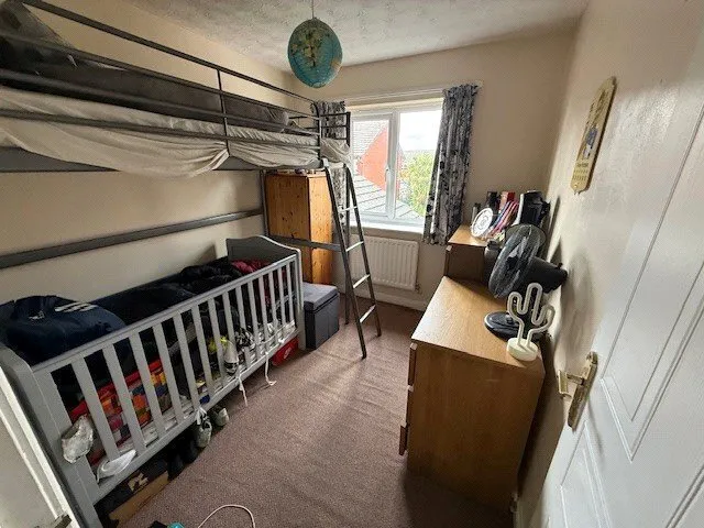 Hulton Close, Southampton, SO19, photo 6
