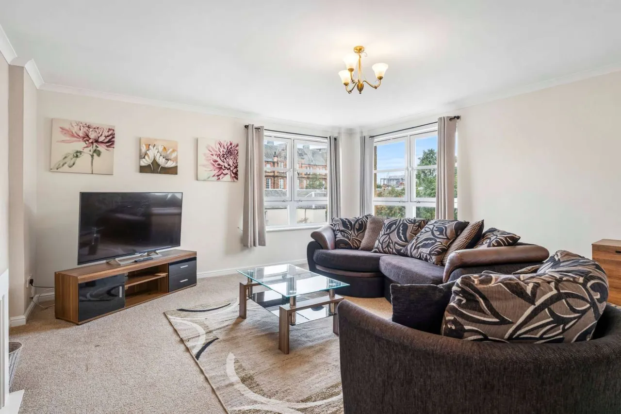 Blandfield, Broughton, EH7, photo 2