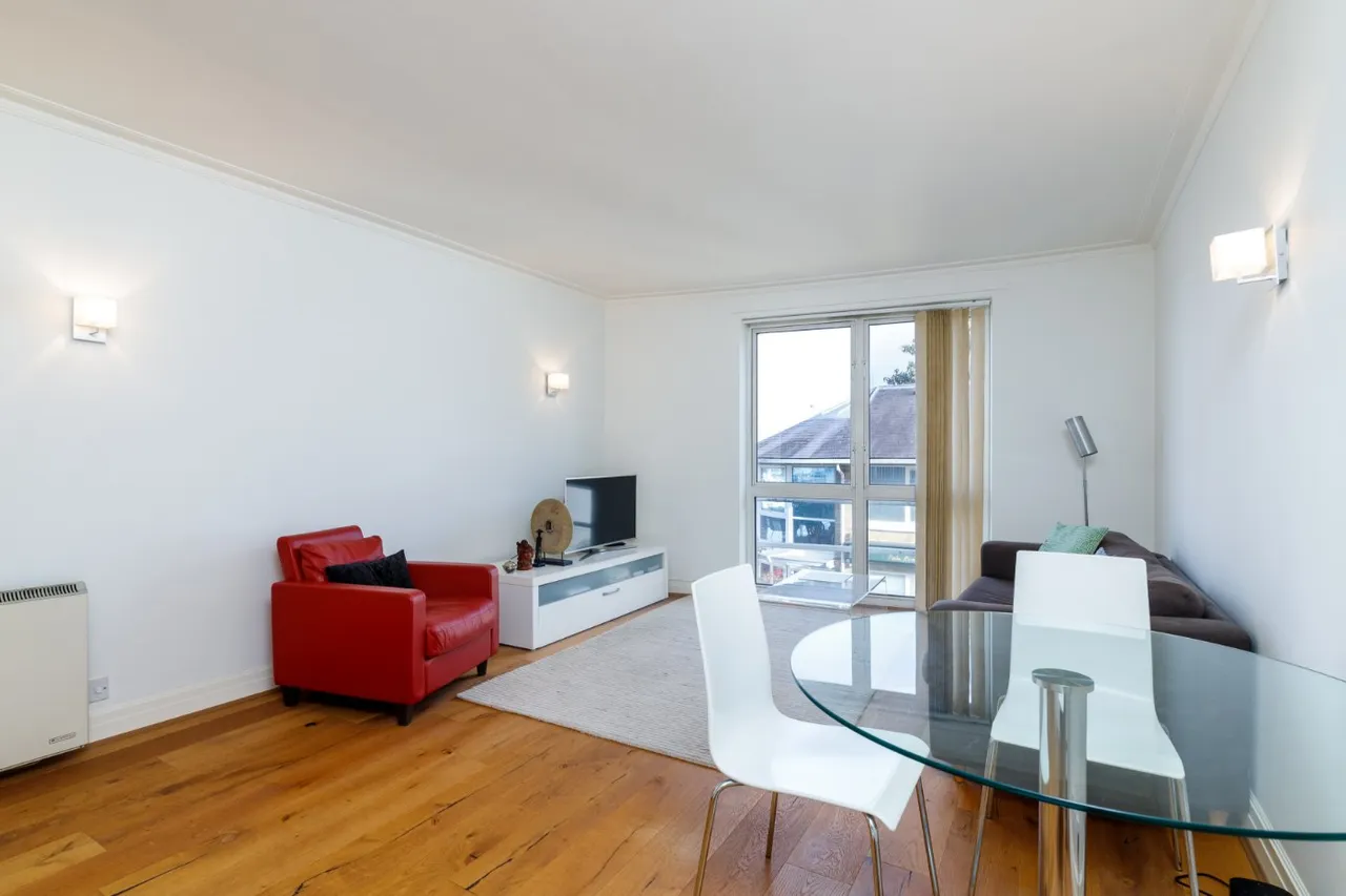 Point Pleasant, London, SW18, photo 7