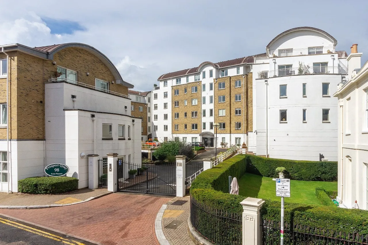 Point Pleasant, London, SW18, photo 8