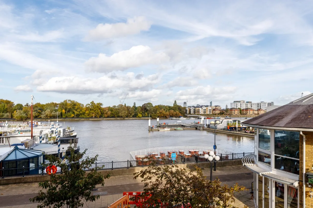 Point Pleasant, London, SW18, photo 5