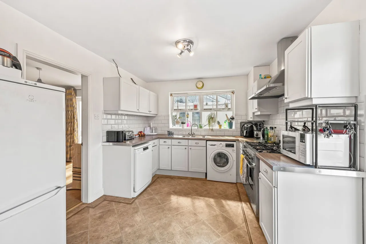 Pennington Close, Frodsham, photo 3