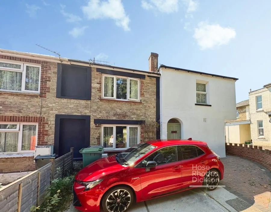 2 bed house for sale, Upton Road, Ryde, PO33