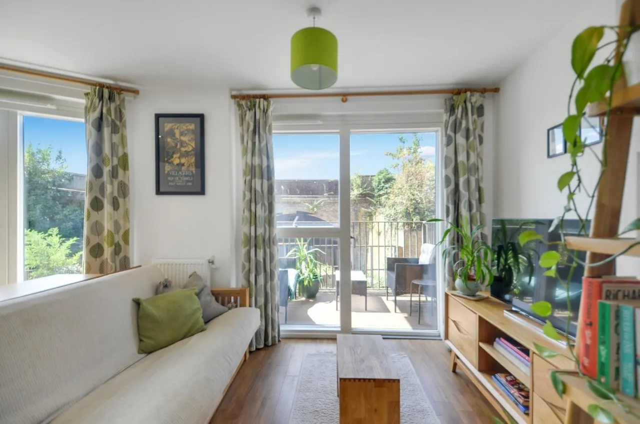 Adenmore Road, London, SE6, photo 11